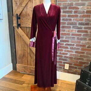Vintage Jonquil Burgandy Red Old Hollywood Glam Velvet Robe Small